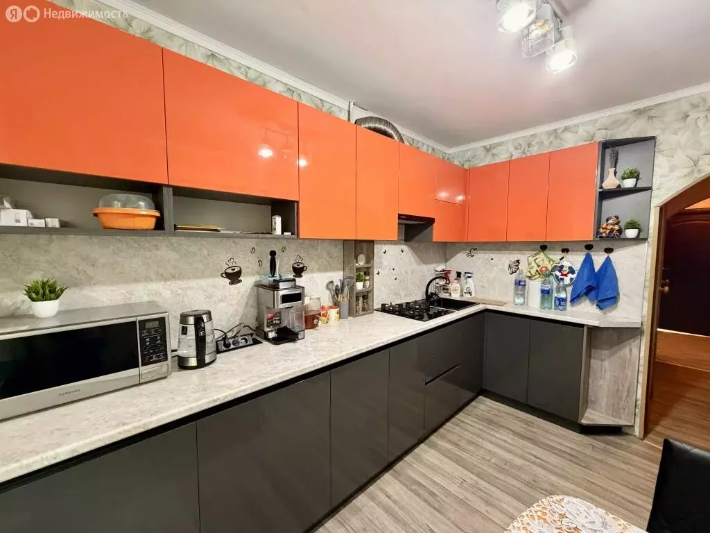 3-комнатная квартира: Новомосковск, улица Мира, 54 (62.2 м) - Фото 1
