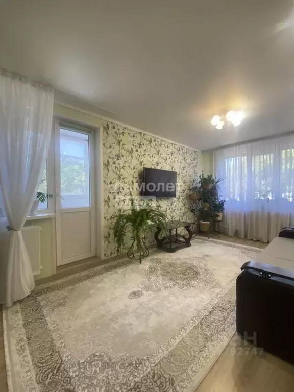 2-к кв. Крым, Керчь ул. Генерала Петрова, 2 (42.9 м) - Фото 0
