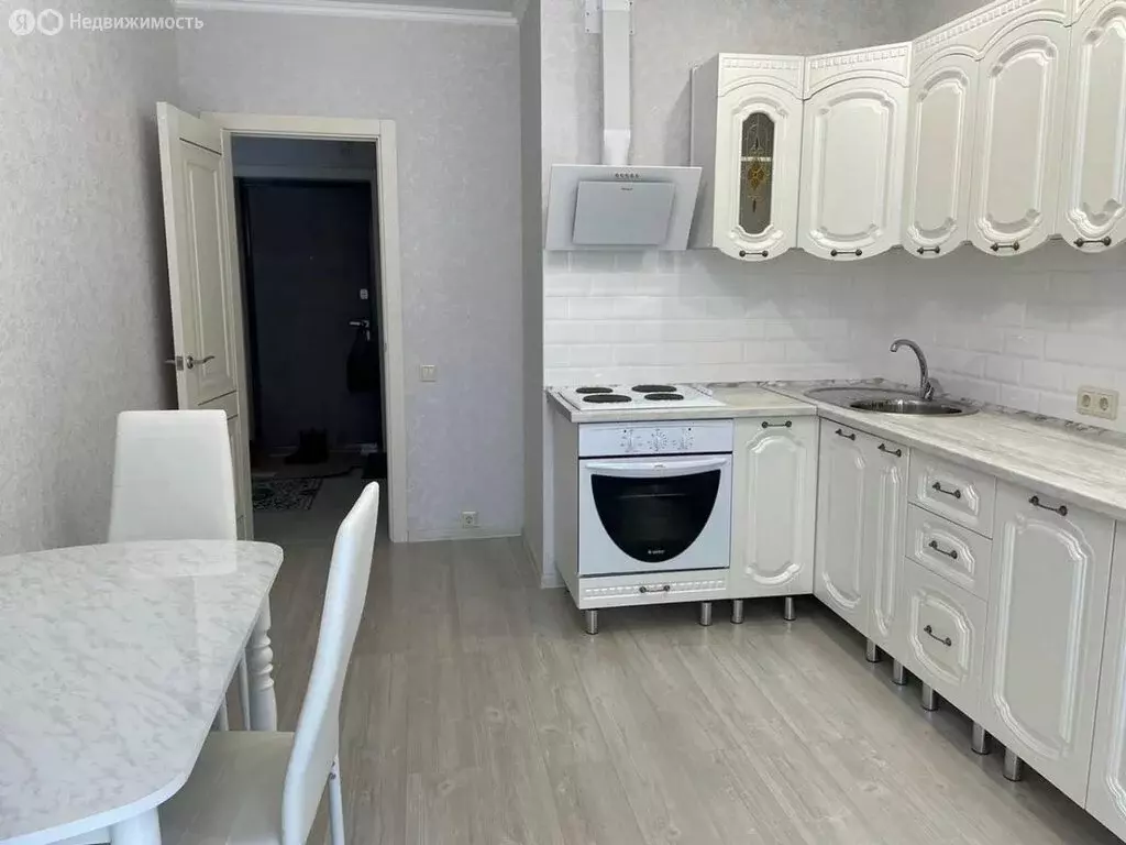 1-комнатная квартира: Армавир, улица Кирова, 85 (34 м) - Фото 1