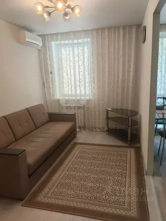 1-к кв. Волгоградская область, Волгоград ул. Добрушина, 24 (25.2 м) - Фото 0