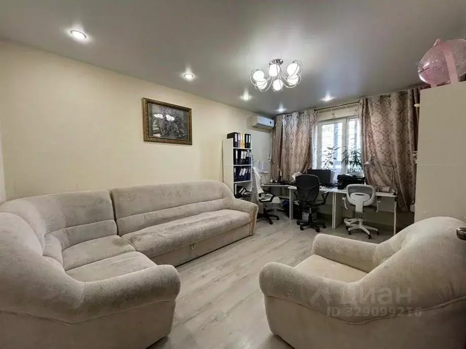 3-к кв. Татарстан, Зеленодольск просп. Строителей, 24 (68.8 м) - Фото 1