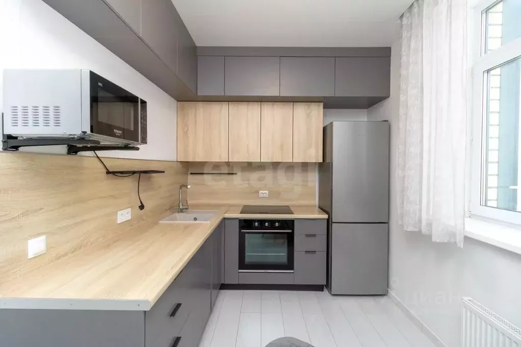 2-к кв. Тюменская область, Тюмень ул. Ю.-Р.Г. Эрвье, 38 (45.0 м) - Фото 2