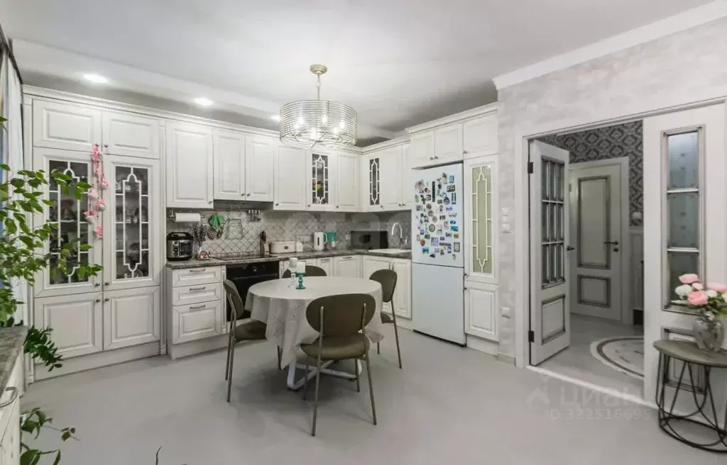 2-к кв. Вологодская область, Вологда Ленинградская ул., 79В (77.0 м) - Фото 1