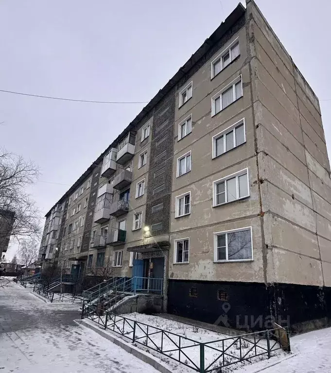 1-к кв. Новосибирская область, Татарск Базарная пл., 4 (27.0 м) - Фото 1