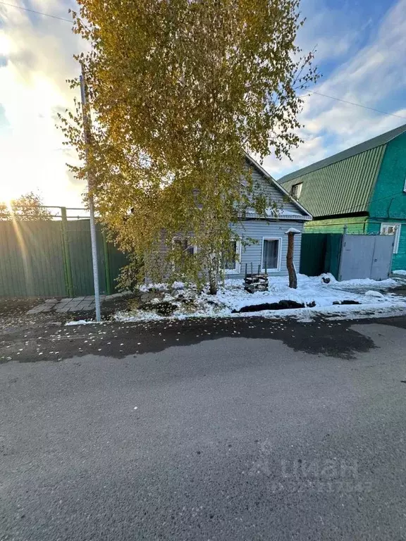 Дом в Омская область, Омск Порт-Артур мкр, ул. Войкова (64 м) - Фото 2