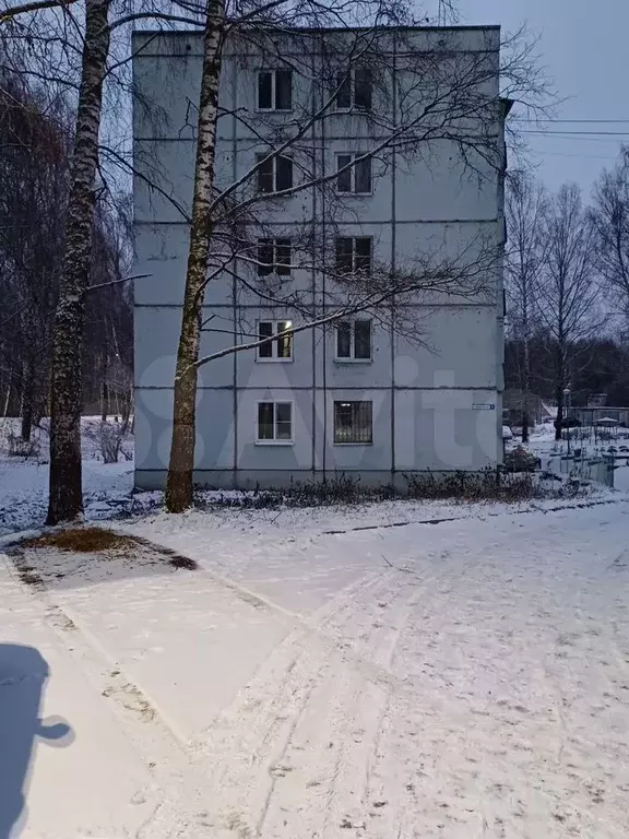 Комната 17 м в 3-к., 1/5 эт. - Фото 0