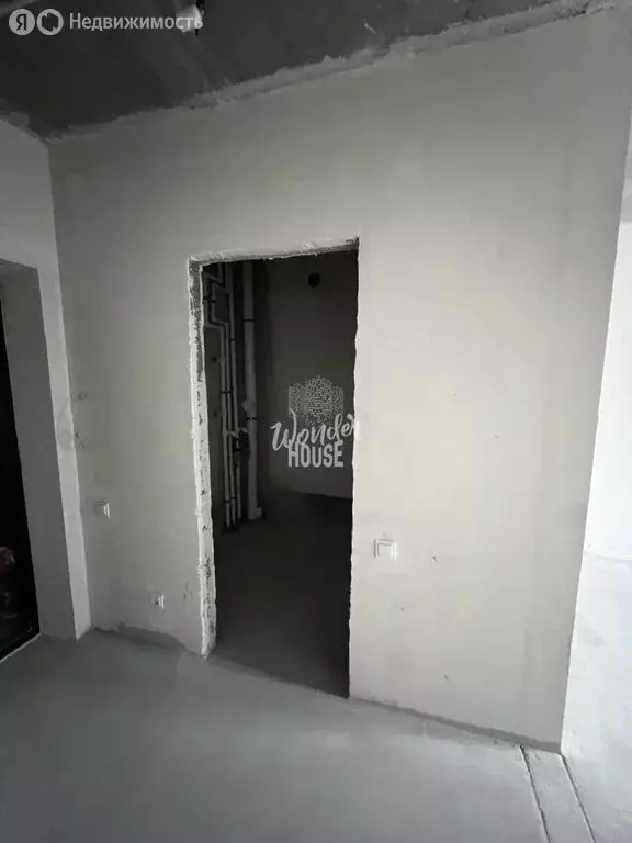 1-комнатная квартира: Тюмень, улица Республики, 204к11 (38.2 м) - Фото 2