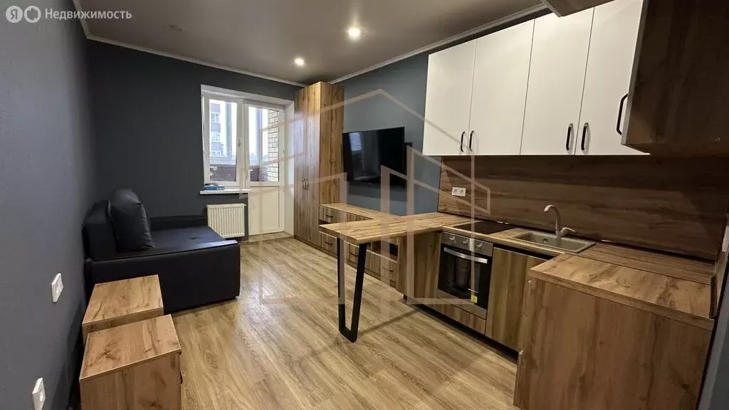 Квартира-студия: Тюмень, улица Мельникайте, 2к10 (21.7 м) - Фото 0