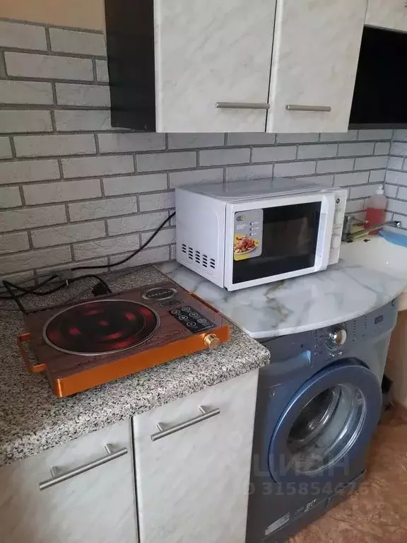 1-к кв. Иркутская область, Усть-Илимск ул. Героев Труда, 29 (39.0 м) - Фото 1