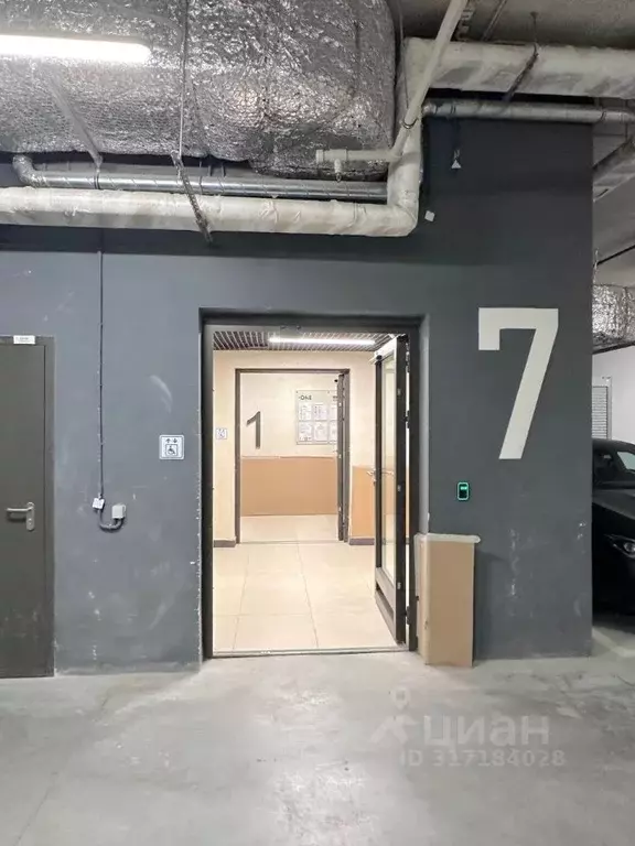 Гараж в Санкт-Петербург Петровский просп., 26к2 (5 м) - Фото 0