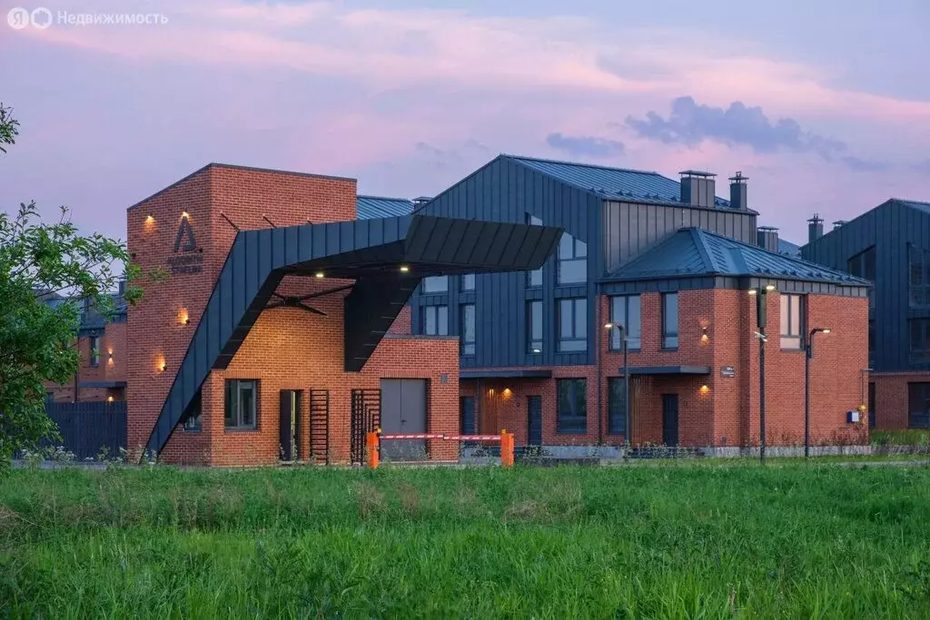 Дом в Стрельна, Красносельское шоссе, 103к6 (128.4 м) - Фото 1