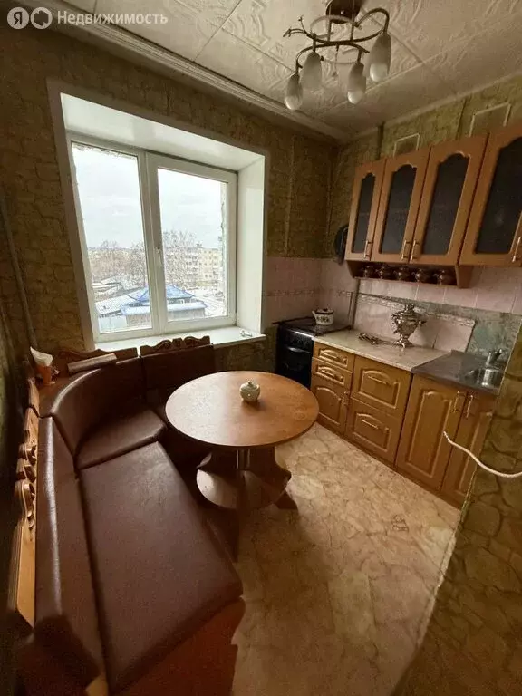 2-комнатная квартира: Алапаевск, улица Пушкина, 103 (46 м) - Фото 2