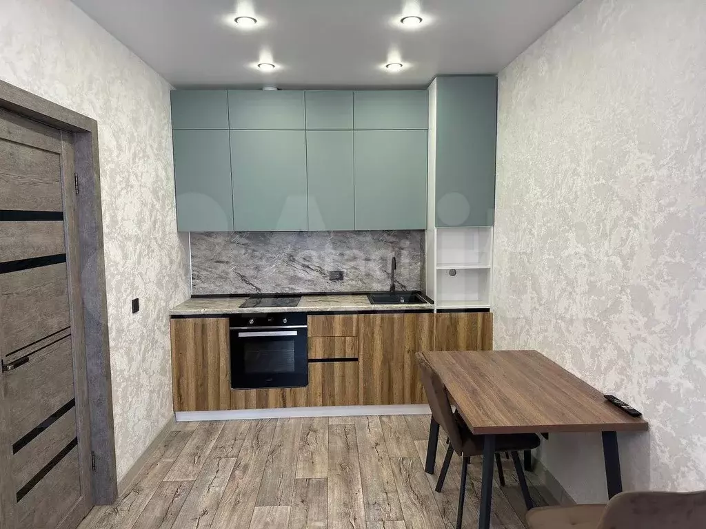 2-к. квартира, 40 м, 10/16 эт. - Фото 0