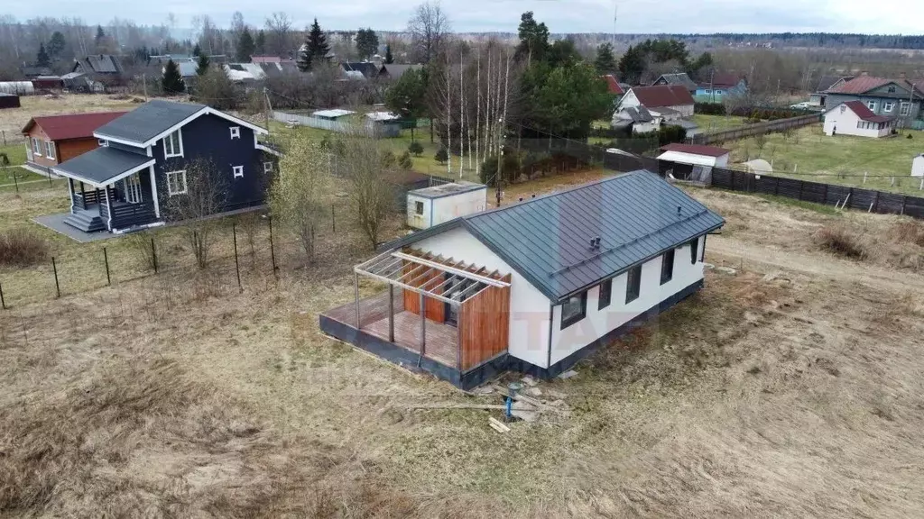 Дом в Ленинградская область, Гатчина Соборная ул., 21А (162 м) - Фото 1