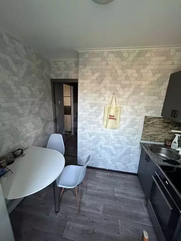 1-к. квартира, 36 м, 5/5 эт. - Фото 1