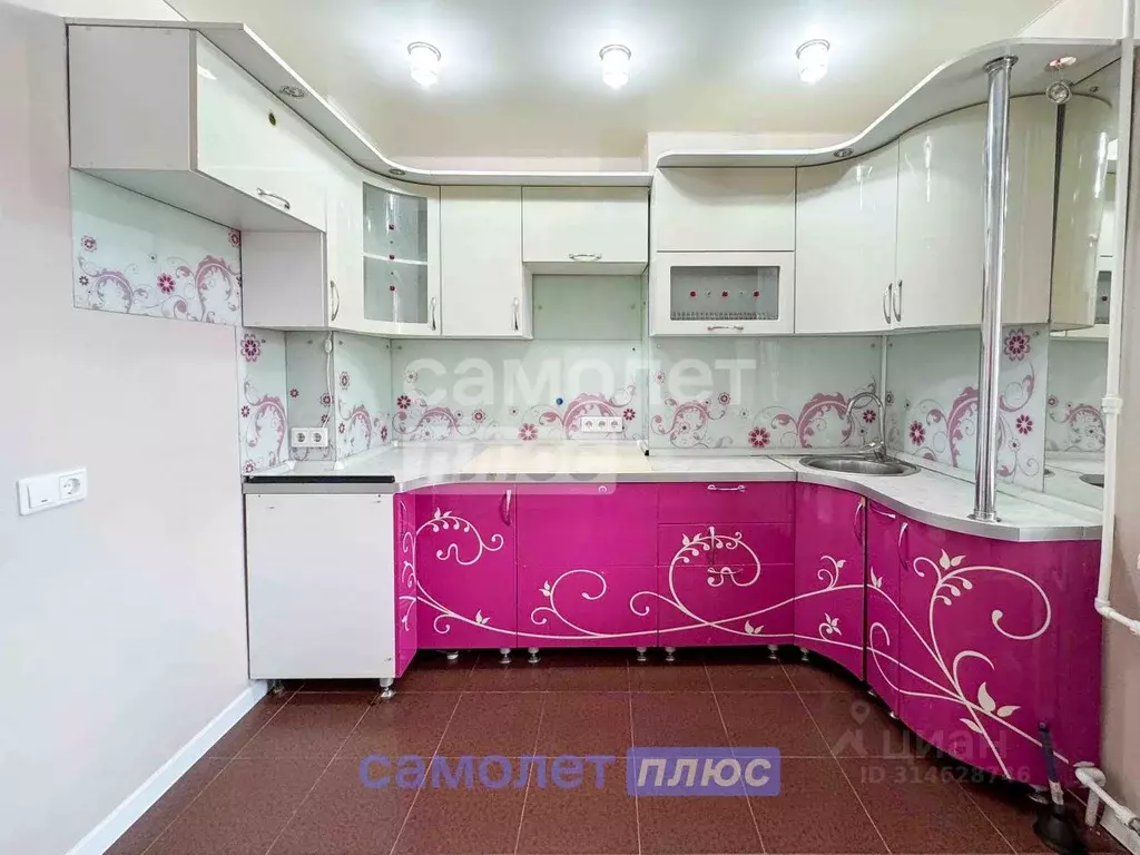 3-к кв. Чувашия, Чебоксары Пролетарская ул., 21/22 (66.5 м) - Фото 1