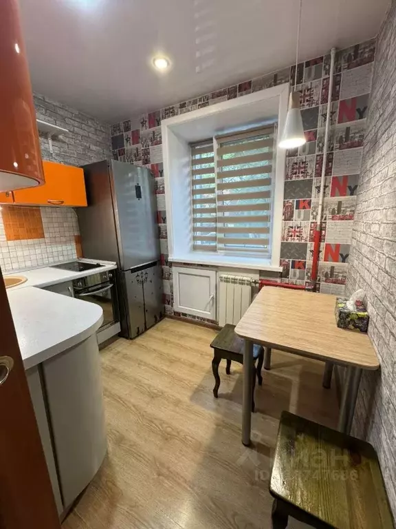 2-к кв. Иркутская область, Иркутск ул. Маяковского, 5Б (47.0 м) - Фото 1
