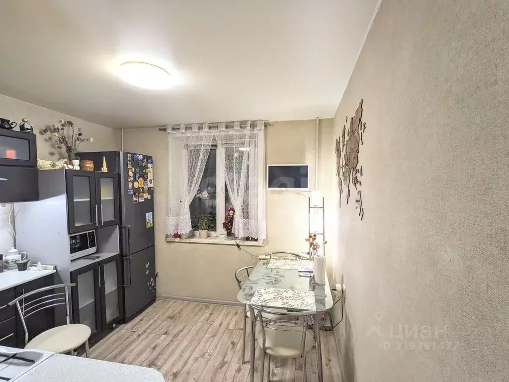 3-к кв. Коми, Сыктывкар Тентюковская ул., 93 (71.7 м) - Фото 0
