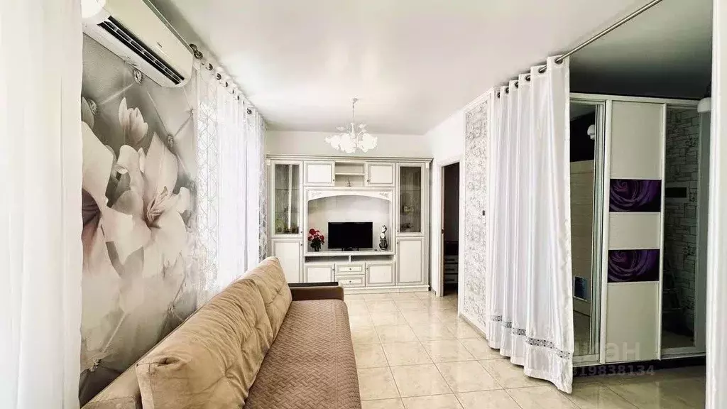 1-к кв. Краснодарский край, Анапа Анапское ш., 6к1 (37.0 м) - Фото 0