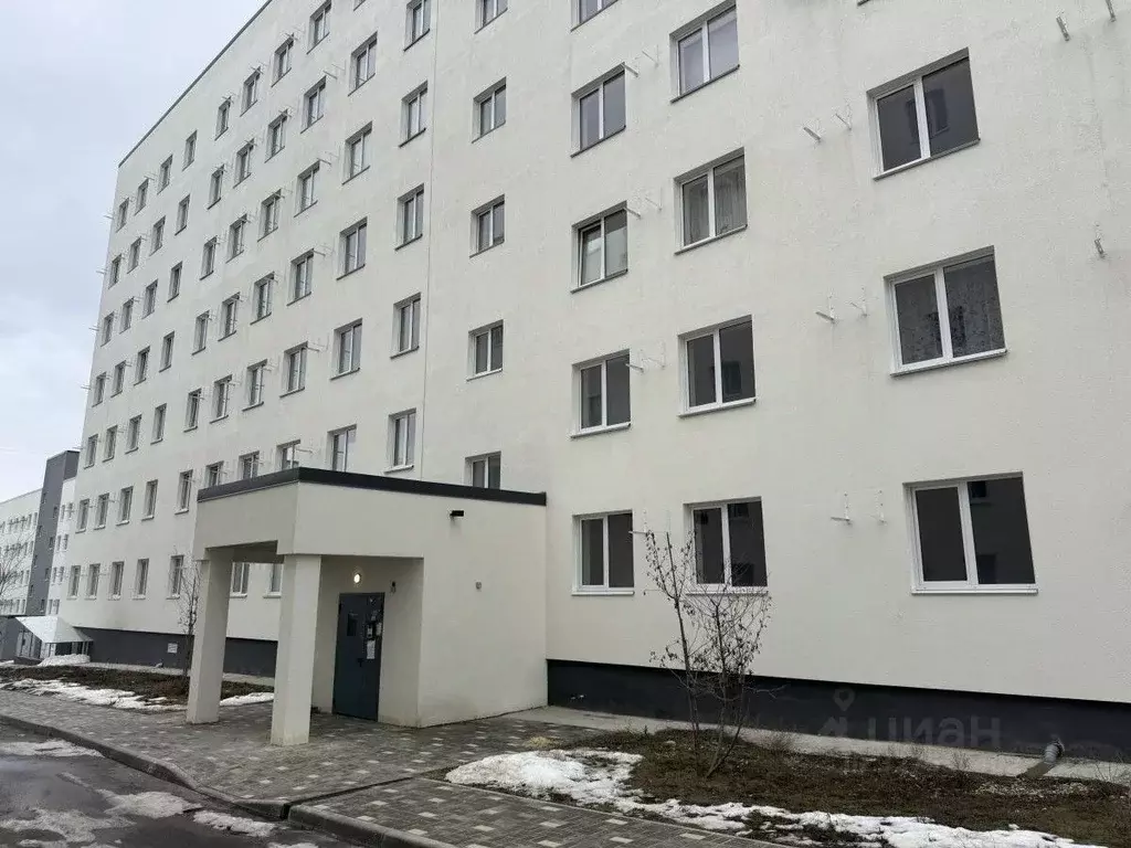 3-к кв. Волгоградская область, Волгоград ул. Ломоносова, 16 (61.4 м) - Фото 1