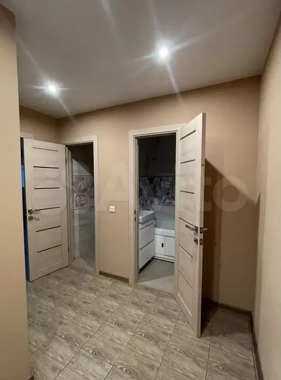 3-к. квартира, 55 м, 3/3 эт. - Фото 0