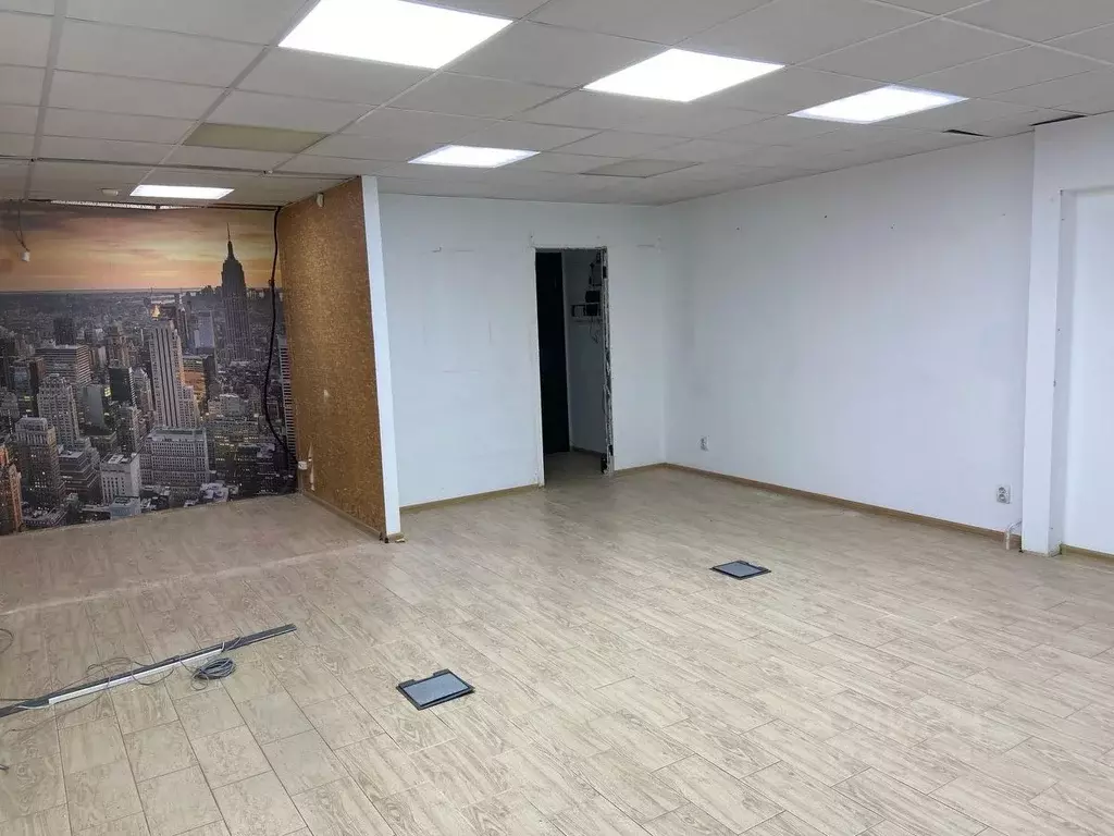 Помещение свободного назначения в Волгоградская область, Волгоград ул. ... - Фото 1