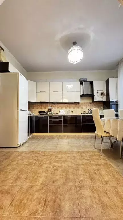 3-к. квартира, 110,3 м, 5/5 эт. - Фото 1