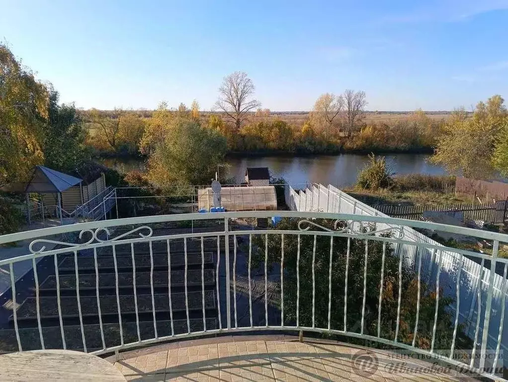 Дом в Самарская область, Чапаевск ул. Долгова (379 м) - Фото 1