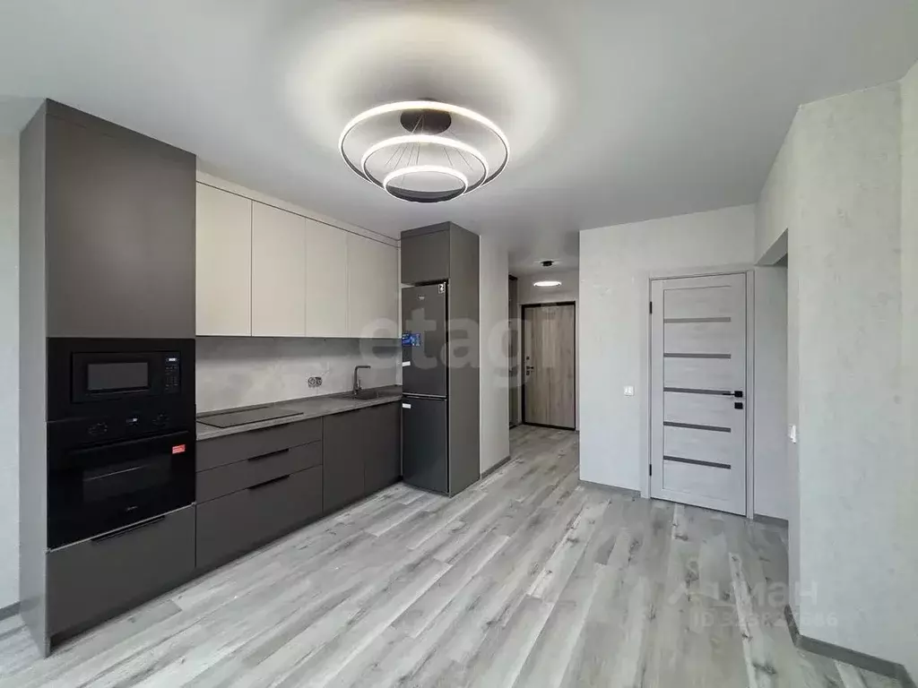 2-к кв. Тюменская область, Тюмень ул. Пожарных и Спасателей, 14 (62.0 ... - Фото 1