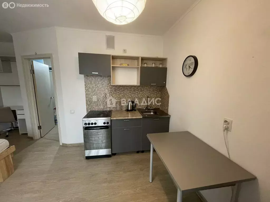 Квартира-студия: Тобольск, 15-й микрорайон, 36 (28 м) - Фото 1