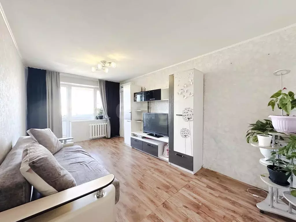 Квартира, 3 комнаты, 61.3 м - Фото 0