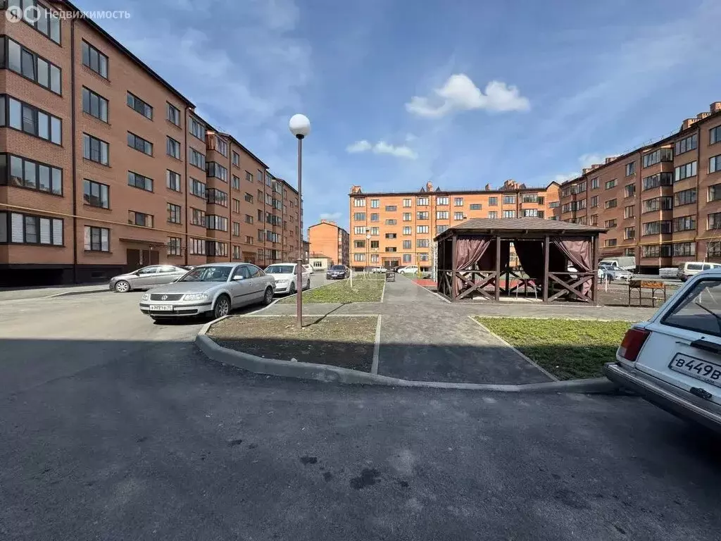 2-комнатная квартира: село Гизель, улица 7-я Линия, 14 (60 м) - Фото 1