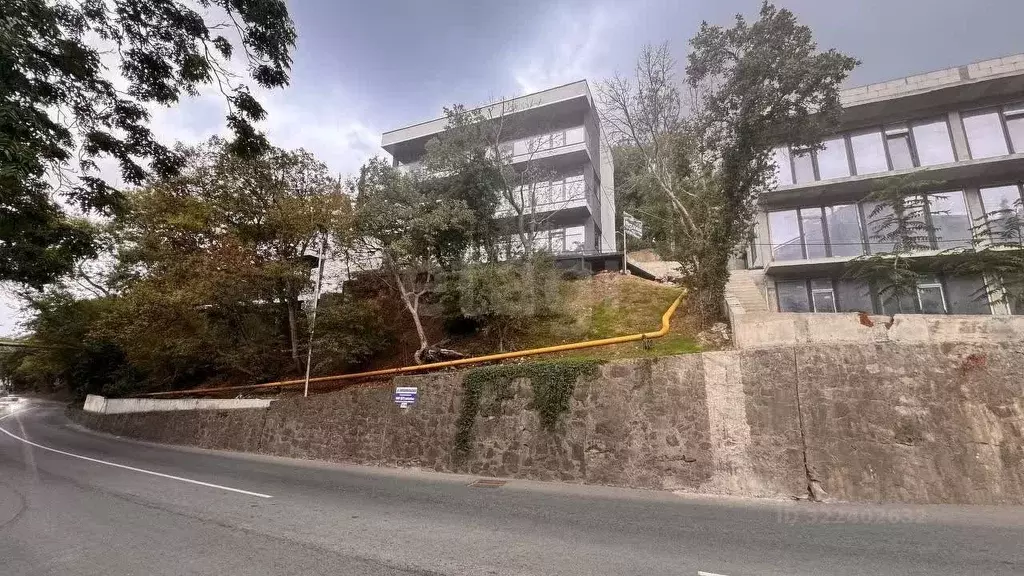 Помещение свободного назначения в Крым, Алушта ул. Комсомольская (265 ... - Фото 1