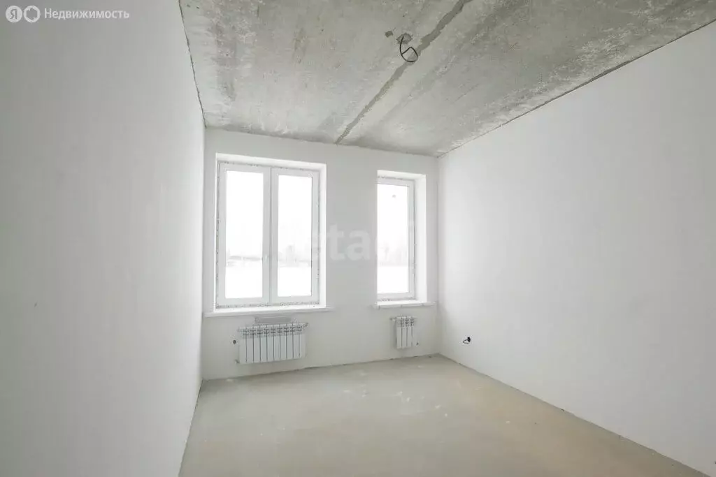 2-комнатная квартира: Калуга, улица Белые Росы, 1 (60.1 м) - Фото 2