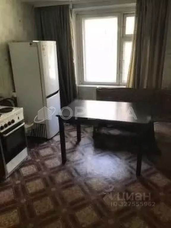 1-к кв. Тюменская область, Тюмень ул. 50 лет Октября, 74 (45.0 м) - Фото 2