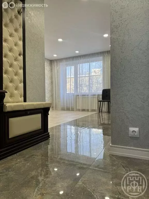 2-комнатная квартира: Луга, проспект Урицкого, 58 (42 м) - Фото 2