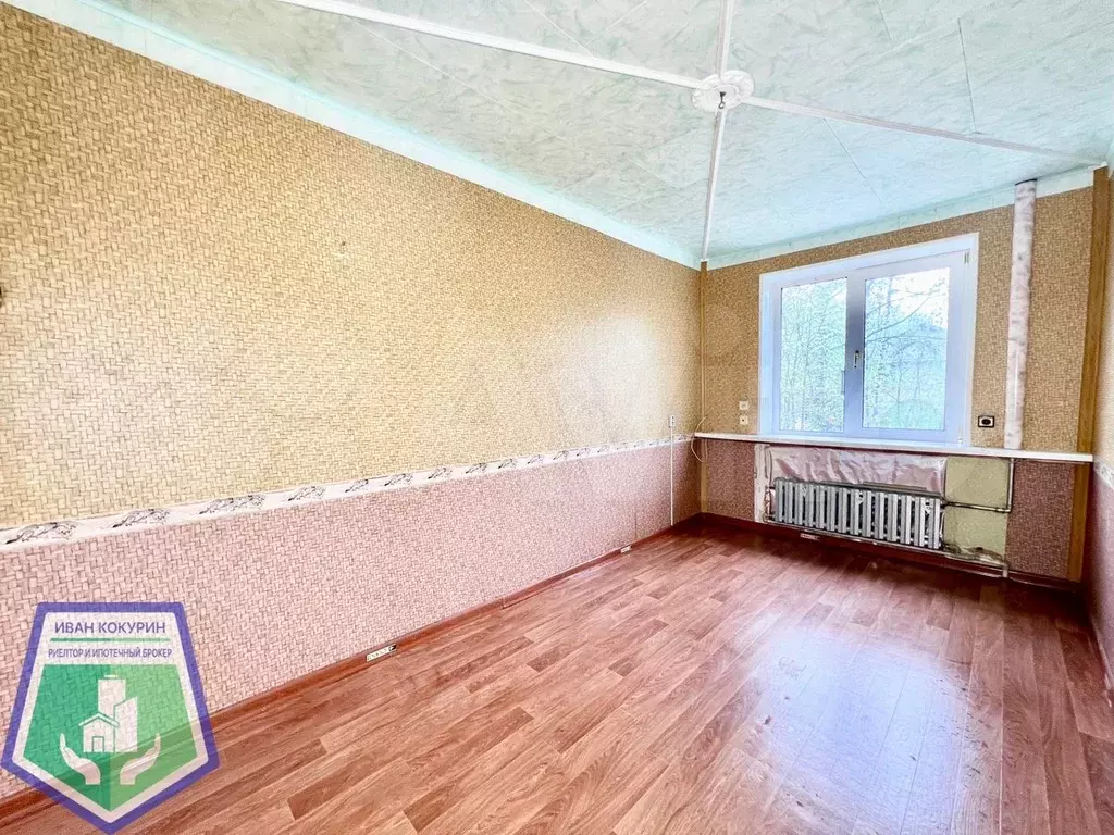 Комната 11,5 м в 2-к., 1/5 эт. - Фото 0