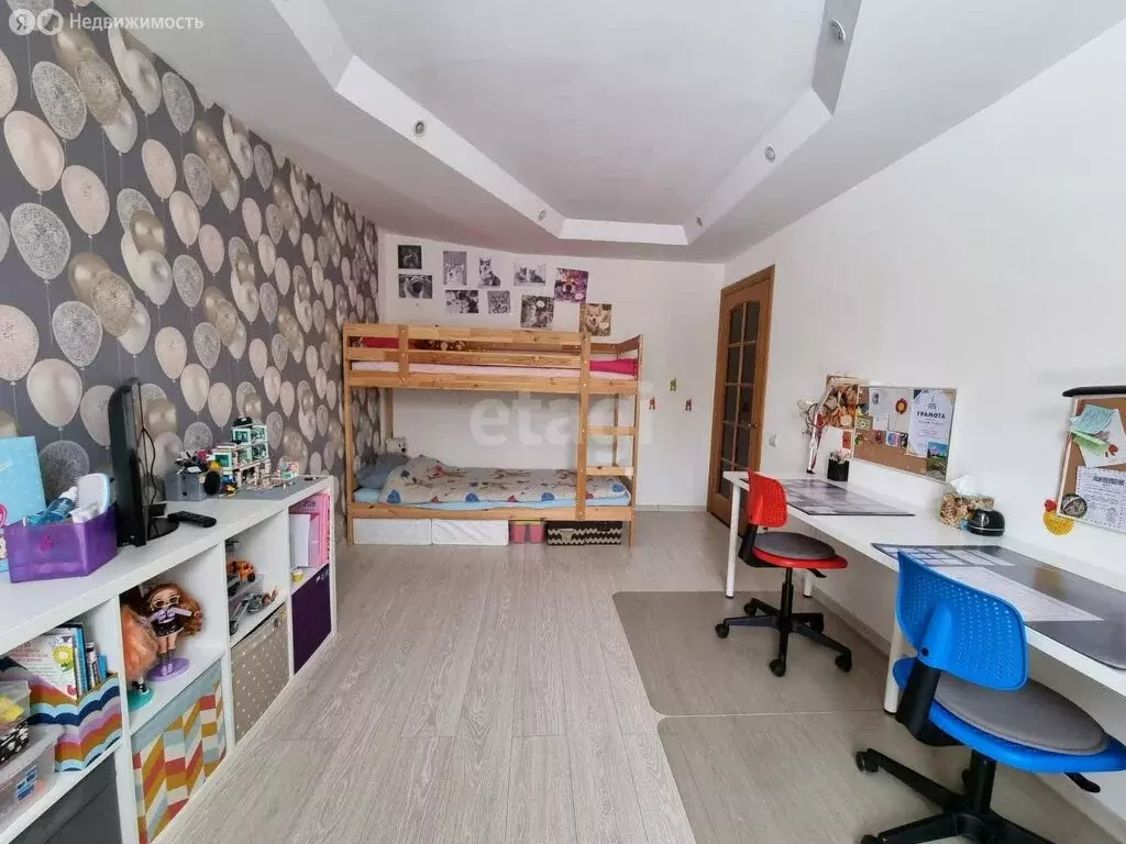 4-комнатная квартира: Ухта, Пионергорский проезд, 10 (78.5 м) - Фото 1