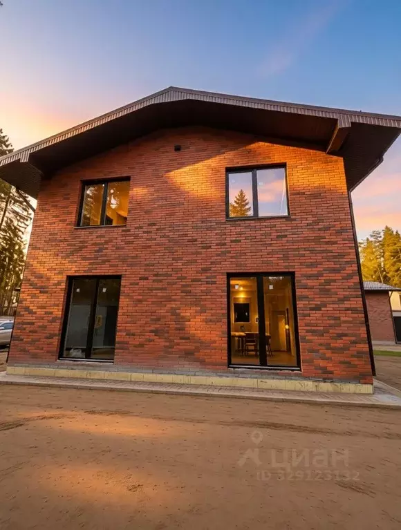 Дом в Московская область, Люберцы городской округ, Малаховка пгт ул. ... - Фото 1