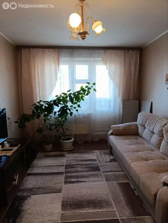 4-комнатная квартира: Волгоград, Богунская улица, 10А (92.2 м) - Фото 1