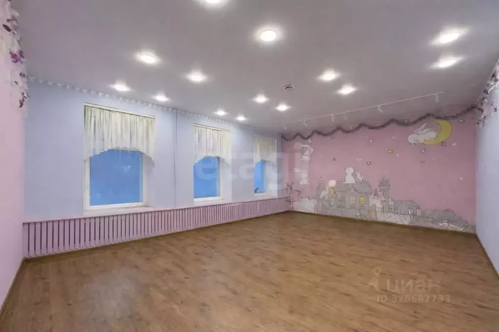 Помещение свободного назначения в Санкт-Петербург 2-я Васильевского ... - Фото 1