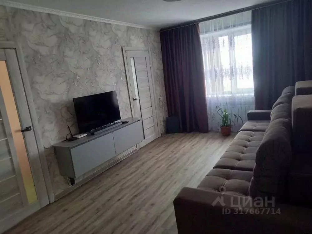 3-к кв. Омская область, Омск Заозерная ул., 9 (50.0 м) - Фото 1