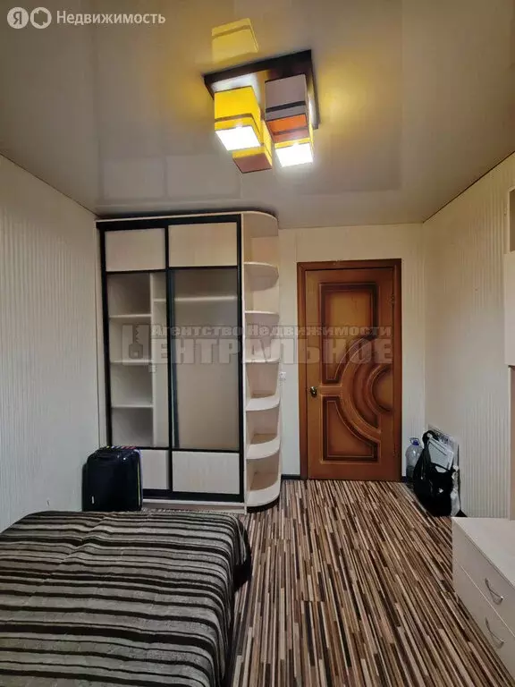 3-комнатная квартира: Смоленск, улица Строгань, 3 (62.3 м) - Фото 2