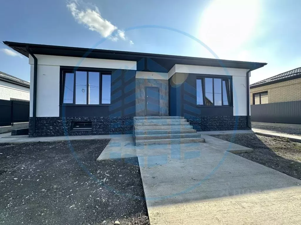 Дом в Ставропольский край, Предгорный муниципальный округ, ... - Фото 1