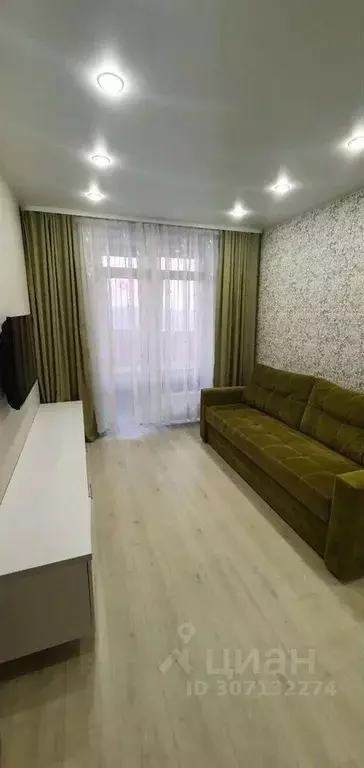 1-к кв. Тюменская область, Тюмень ул. Тимофея Чаркова, 79к3 (36.0 м) - Фото 2