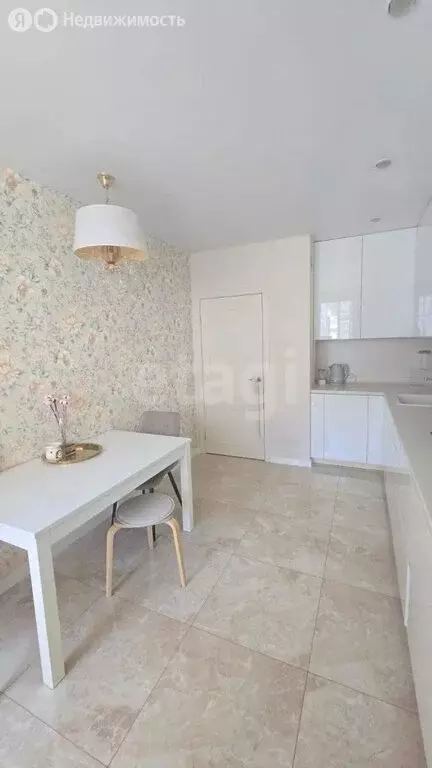 2-комнатная квартира: Краснодар, улица Адмирала Серебрякова, 3к1 (59.7 ... - Фото 2