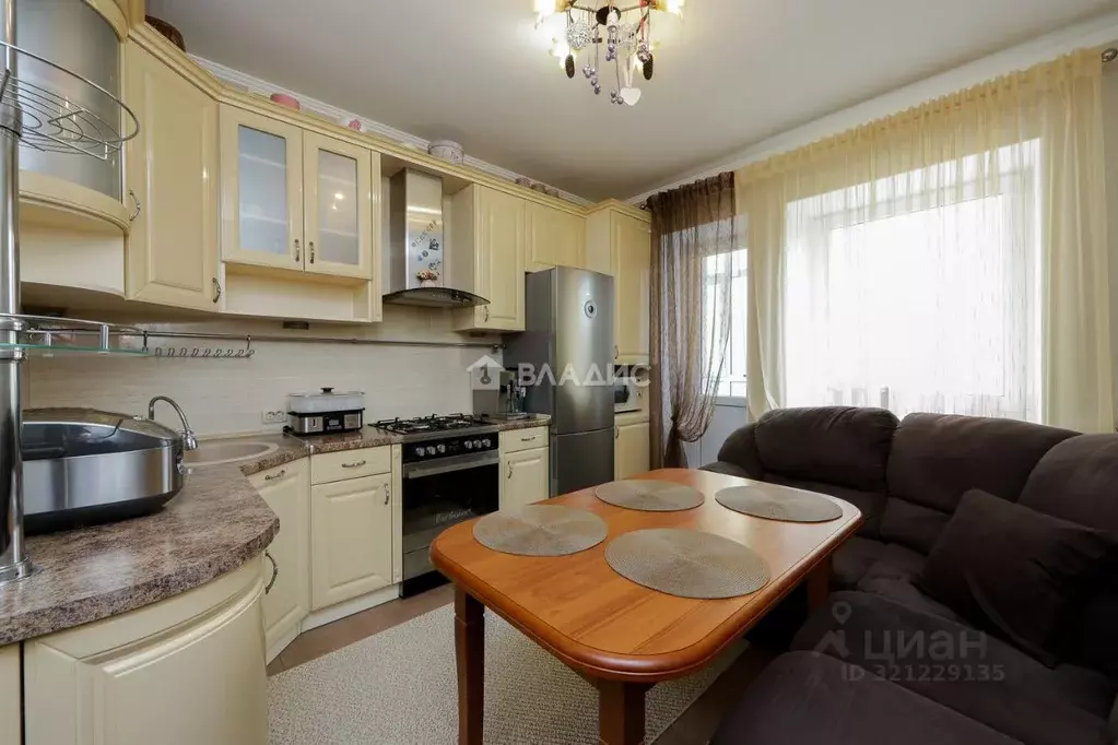 2-к кв. Калининградская область, Калининград Чкаловск мкр, ул. ... - Фото 1