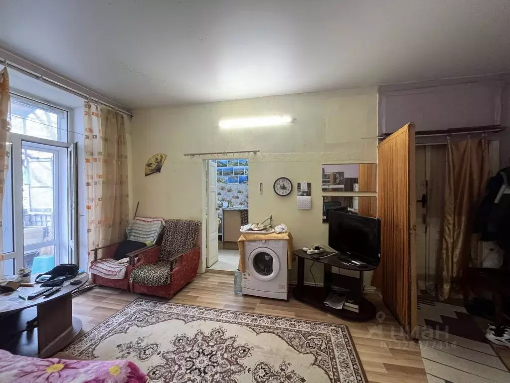 2-к кв. Крым, Симферополь ул. Декабристов, 17 (39.5 м) - Фото 1