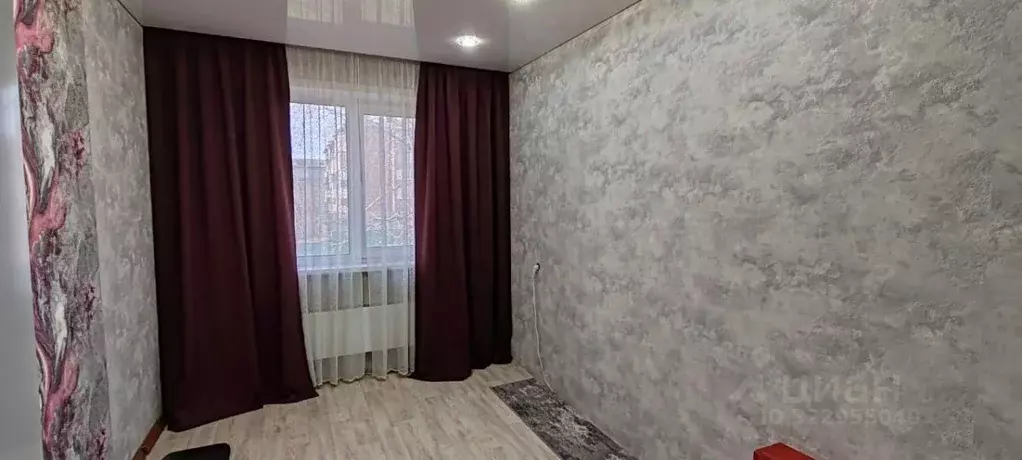 4-к кв. Кемеровская область, Междуреченск ул. Дзержинского, 8 (61.1 м) - Фото 1