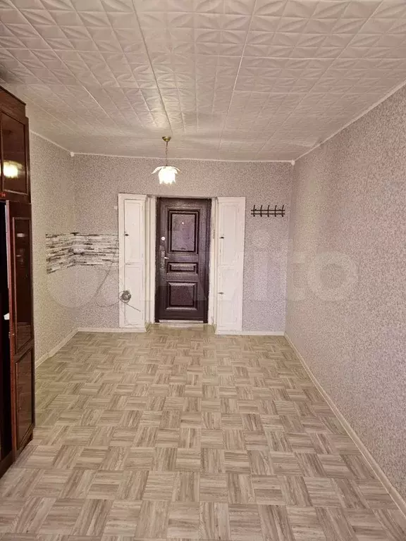 Комната 17,6 м в 1-к., 5/5 эт. - Фото 1